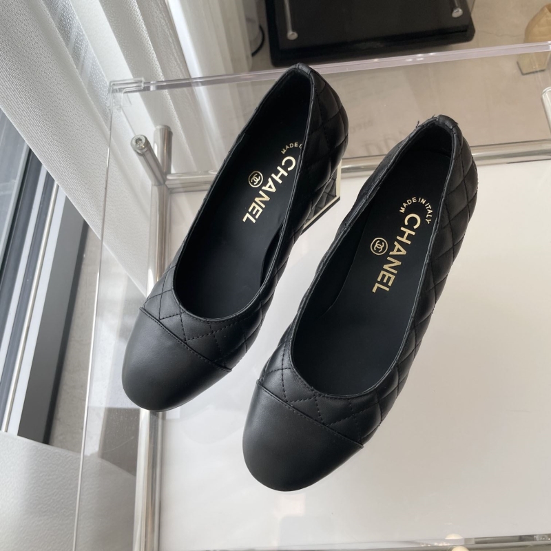 Ch*el high heels